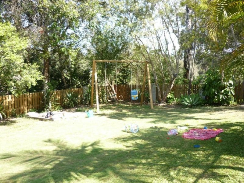 17 Dodwell  St, Holland Park West QLD 4121