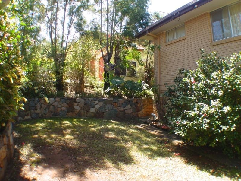 2 Shute  St, Upper Mount Gravatt QLD 4122