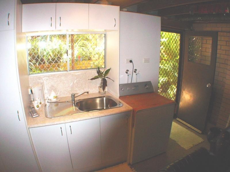 2 Shute  St, Upper Mount Gravatt QLD 4122