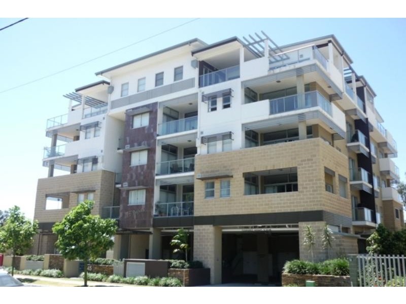 4/1127 Logan Rd, Holland Park QLD 4121