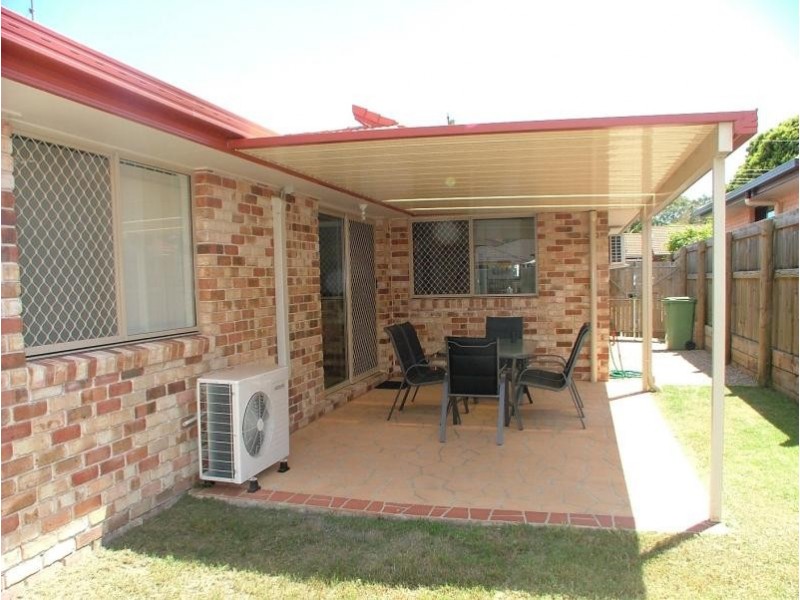 39 Mac Farlan  St, Birkdale QLD 4159