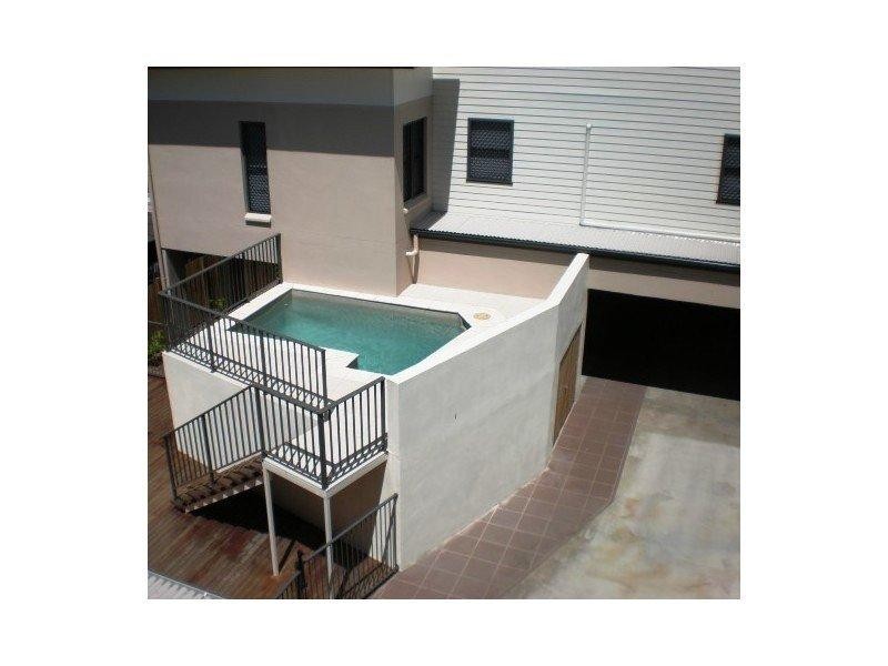 38 Darnley St, Rocklea QLD 4106