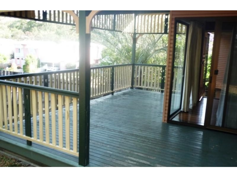 9/269 Nursery Rd, Holland Park QLD 4121