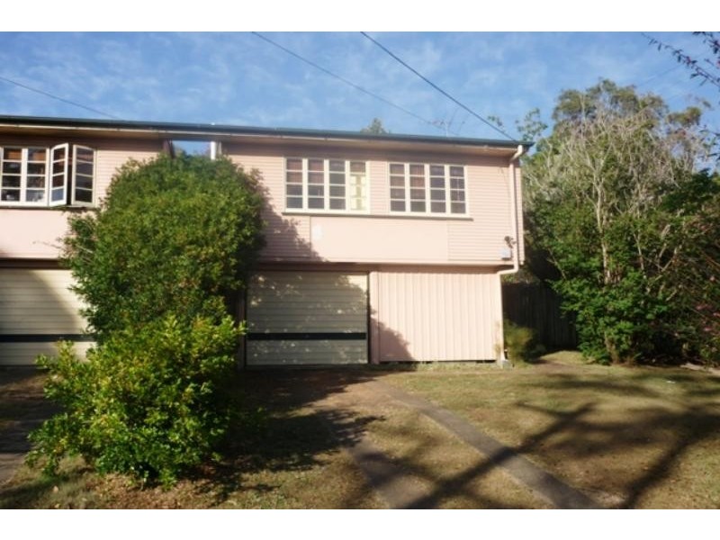 9/269 Nursery Rd, Holland Park QLD 4121