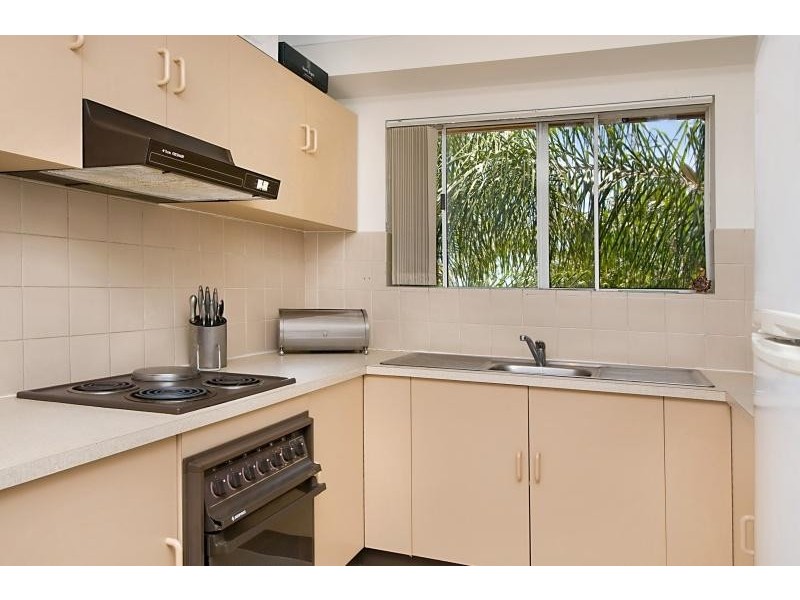 5/34 Baron St, Greenslopes QLD 4120