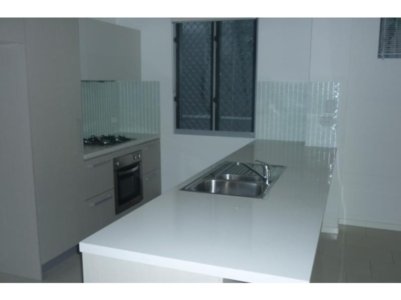 12/1 Robbins St, Corinda QLD 4075