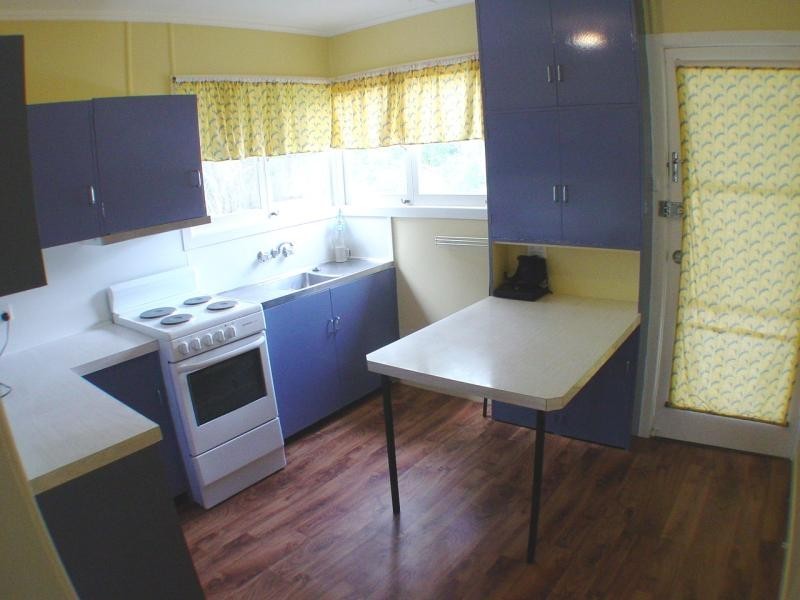 1 & 2/66 Harold St, Holland Park QLD 4121