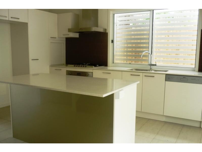 34 Belleview Pde, Paddington QLD 4064