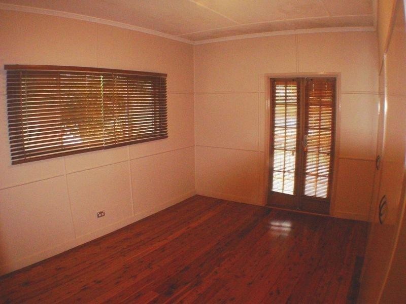 12 Durimbul St, Camp Hill QLD 4152