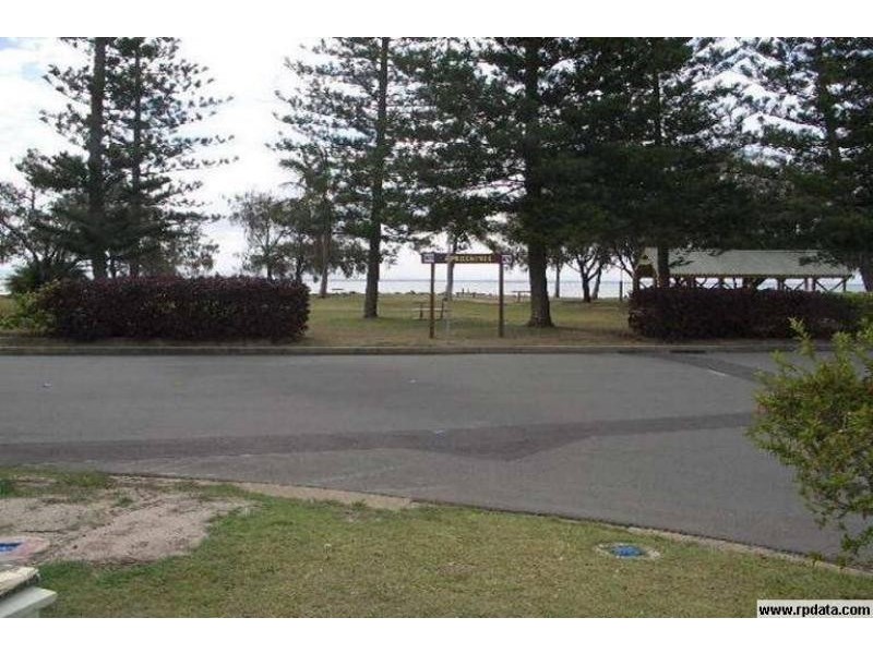 19 Reef Point Esp, Scarborough QLD 4020