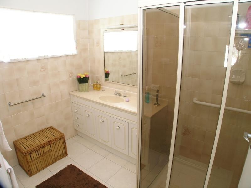 98 Dykes  St, Mount Gravatt East QLD 4122