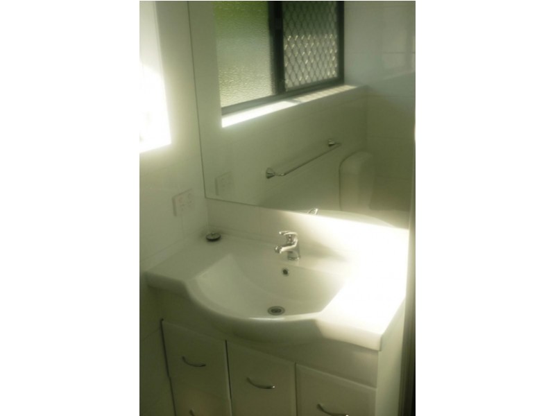 19 Albert St, Rocklea QLD 4106