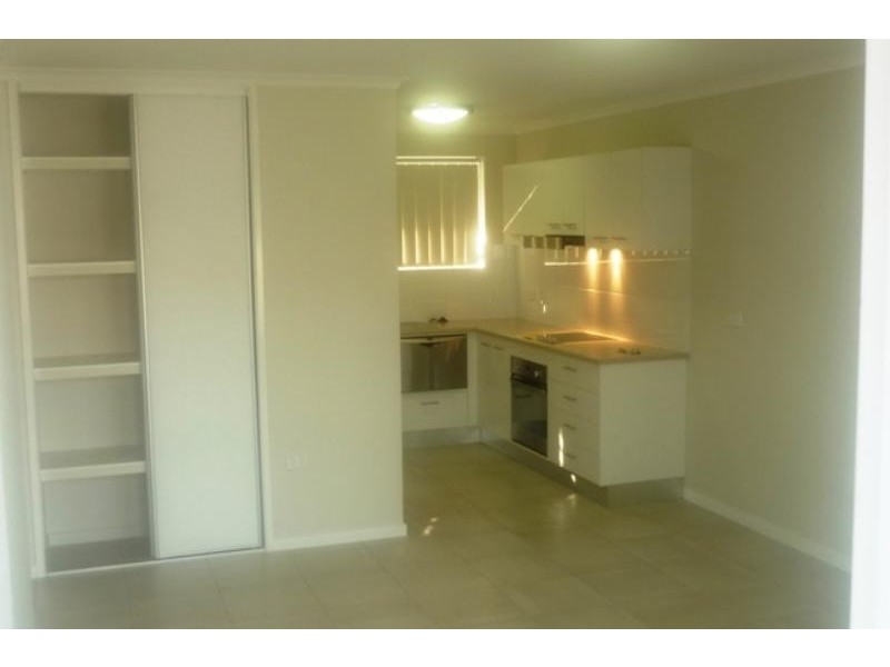 19 Albert St, Rocklea QLD 4106
