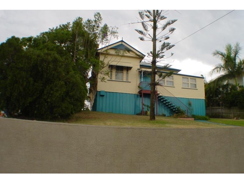 11 Ruth  St, Highgate Hill QLD 4101