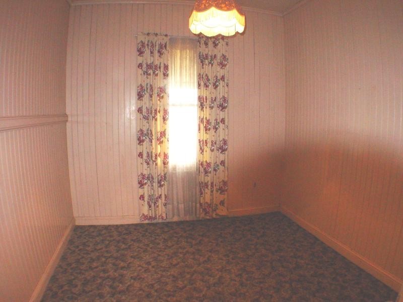 11 Ruth  St, Highgate Hill QLD 4101