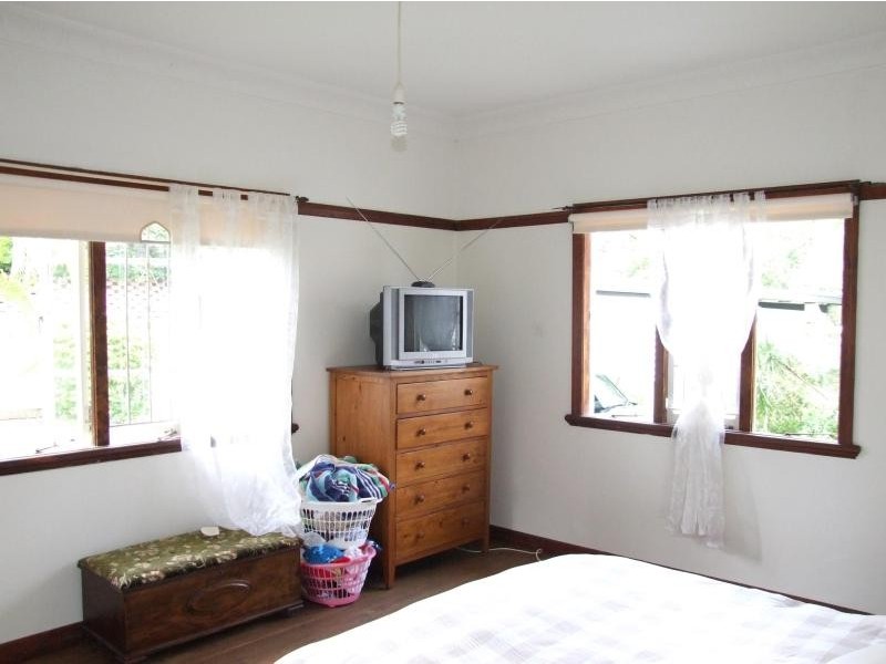 30 Lade St, Coorparoo QLD 4151