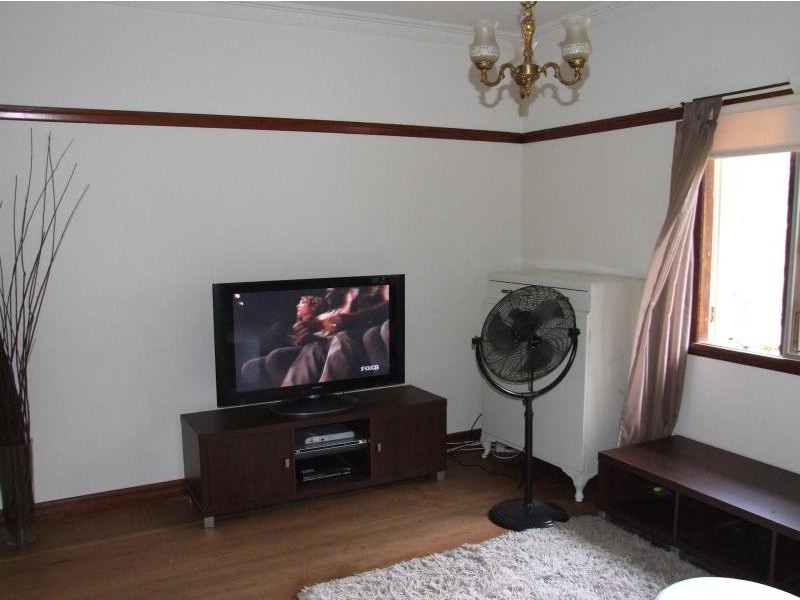 30 Lade St, Coorparoo QLD 4151