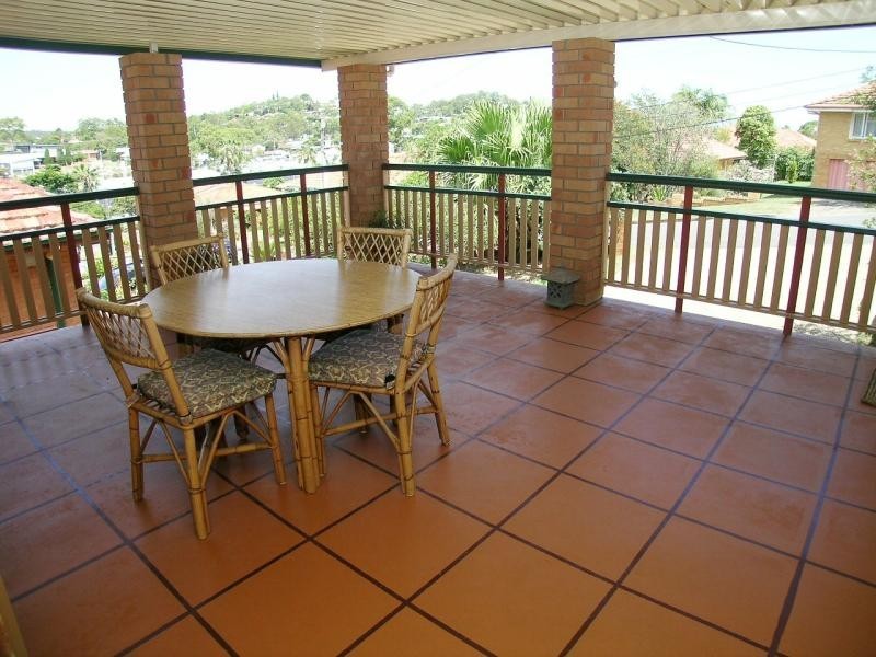 11 Frost St, Mount Gravatt East QLD 4122