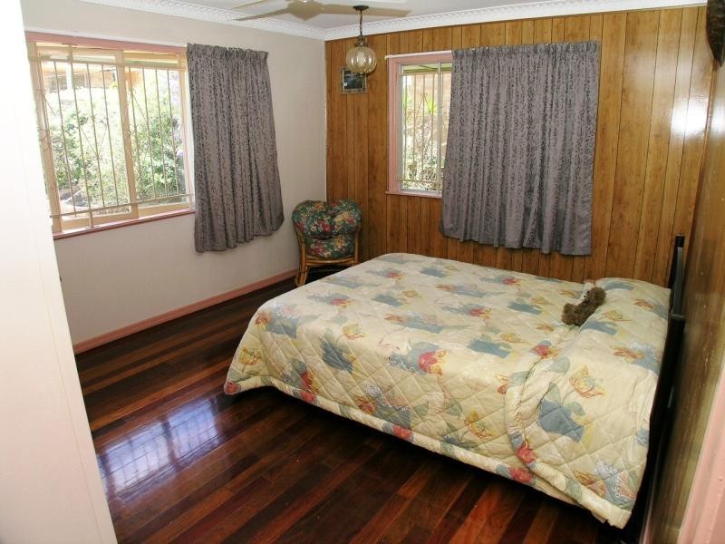 11 Frost St, Mount Gravatt East QLD 4122