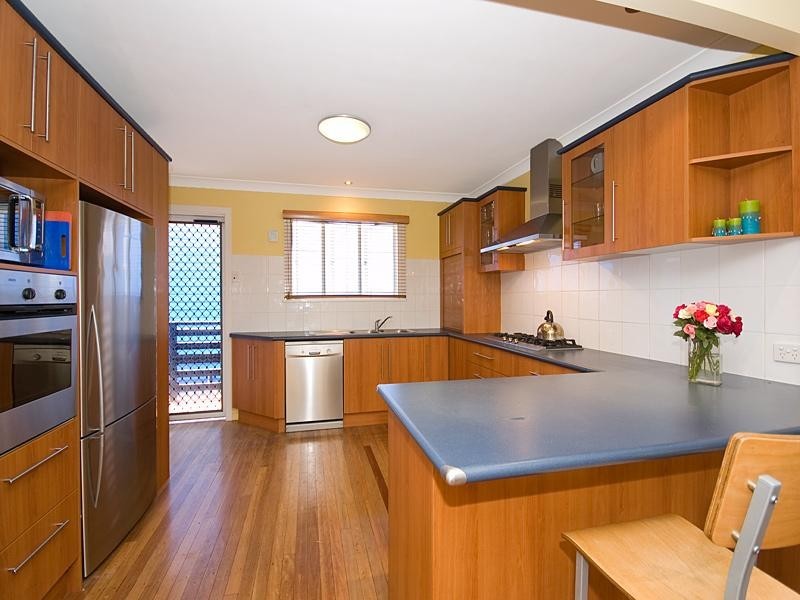 48a Watson  St, Camp Hill QLD 4152