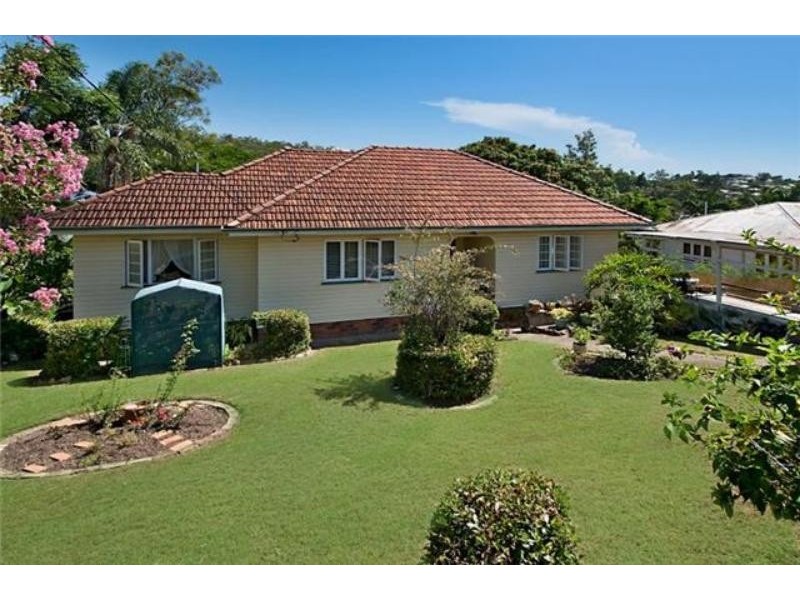 55 Ison St, Morningside QLD 4170