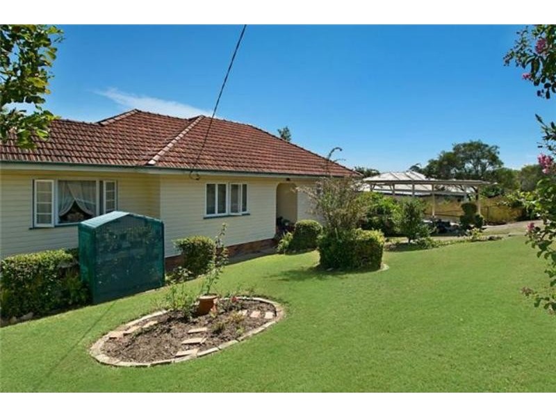 55 Ison St, Morningside QLD 4170
