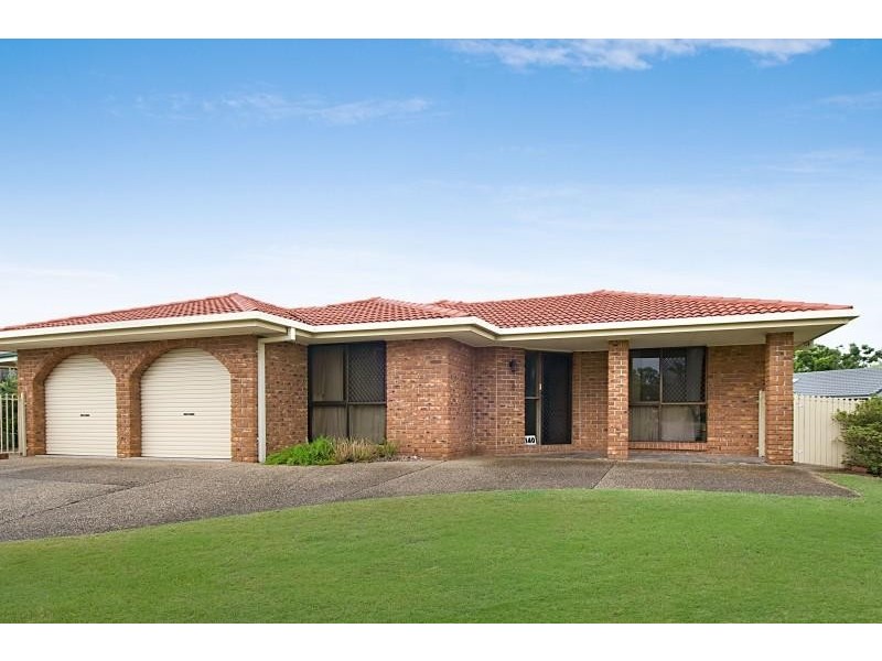 1 Breadsell St, Carindale QLD 4152