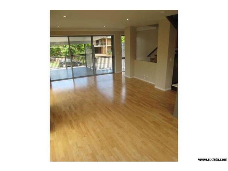 54 Grayson St, Morningside QLD 4170