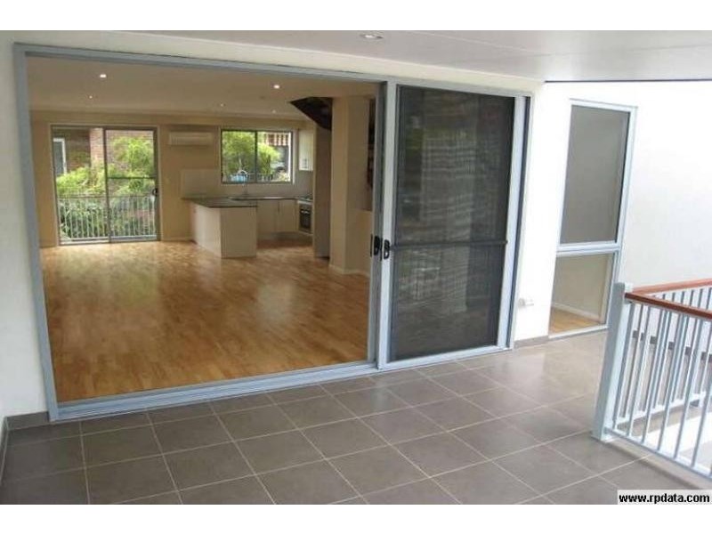 54 Grayson St, Morningside QLD 4170