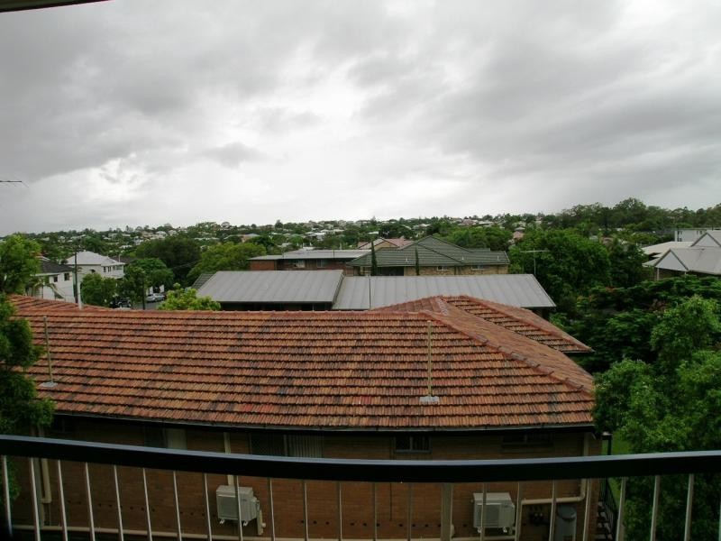 6/45 Derby St, Coorparoo QLD 4151