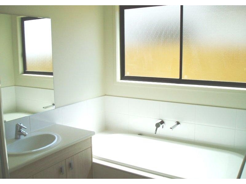 18 Vera  Pl, Tingalpa QLD 4173