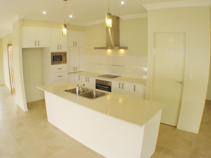 18 Vera  Pl, Tingalpa QLD 4173