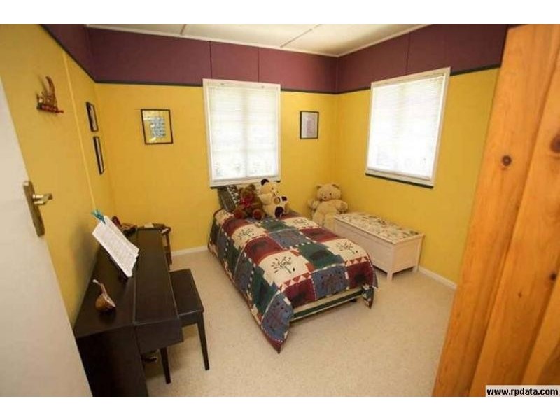 7 Somerfield St, Upper Mount Gravatt QLD 4122