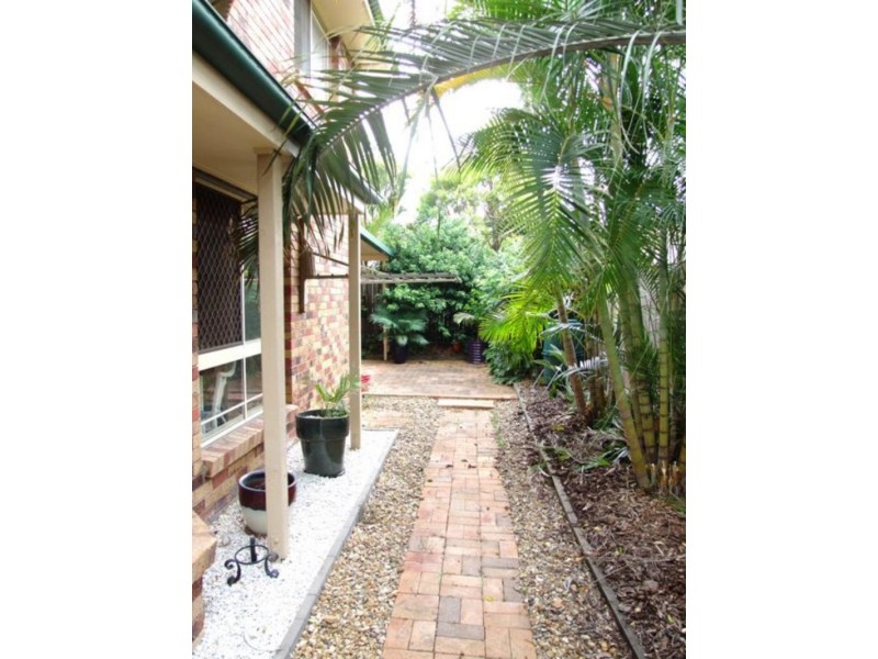 7/735 Cavendish Rd, Holland Park QLD 4121