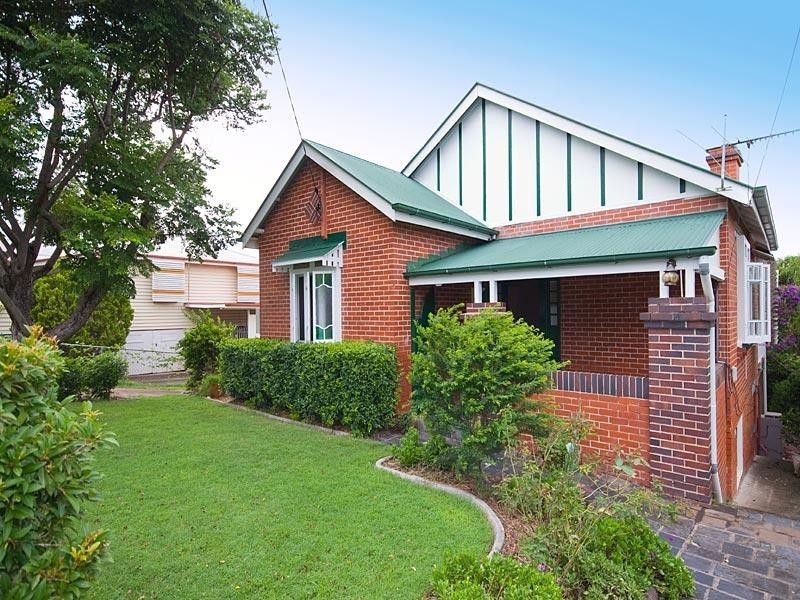 33 Albert St, Camp Hill QLD 4152