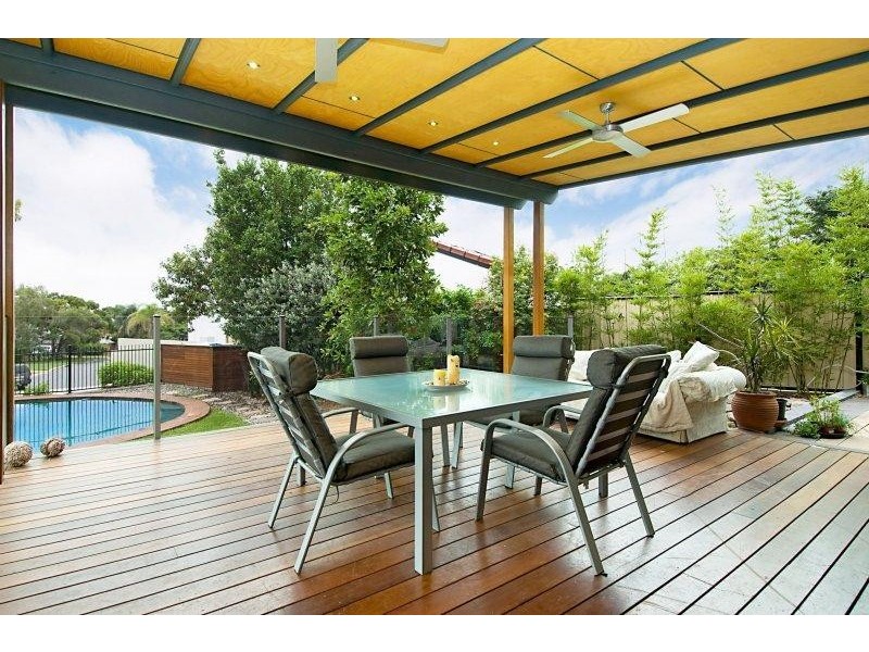 10 Moraunt  St, Carindale QLD 4152