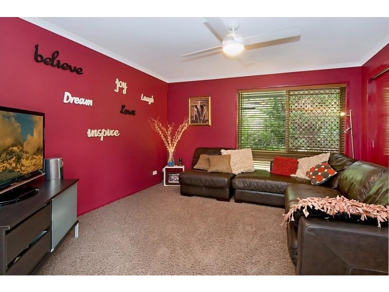 10 Moraunt  St, Carindale QLD 4152