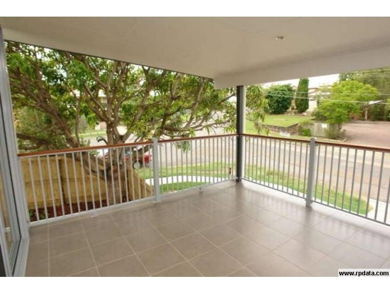 68 Dickson St, Morningside QLD 4170