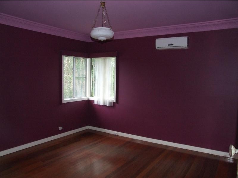 147 Sirius St, Coorparoo QLD 4151