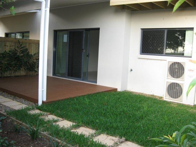 7/735 Cavendish Rd, Holland Park West QLD 4121