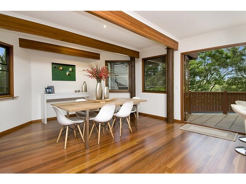 21 Cluden St, Holland Park QLD 4121