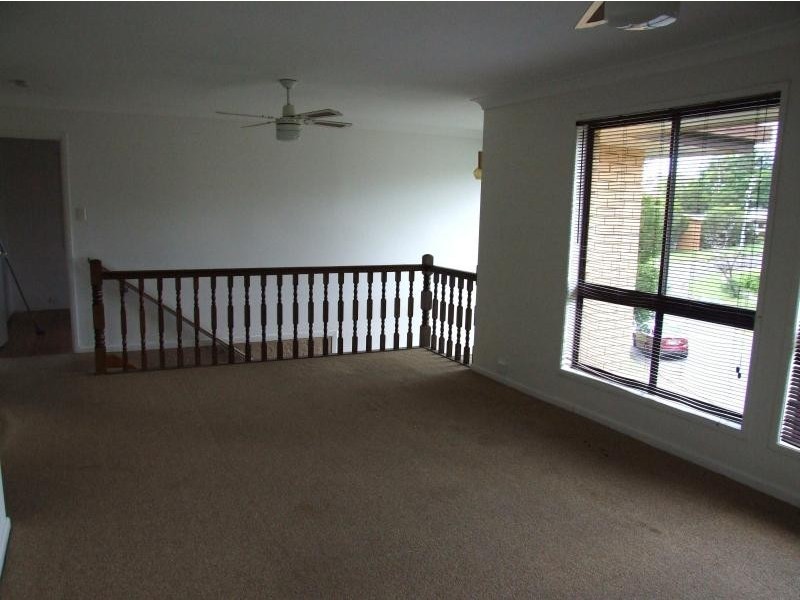 6 Niven St, Stafford Heights QLD 4053