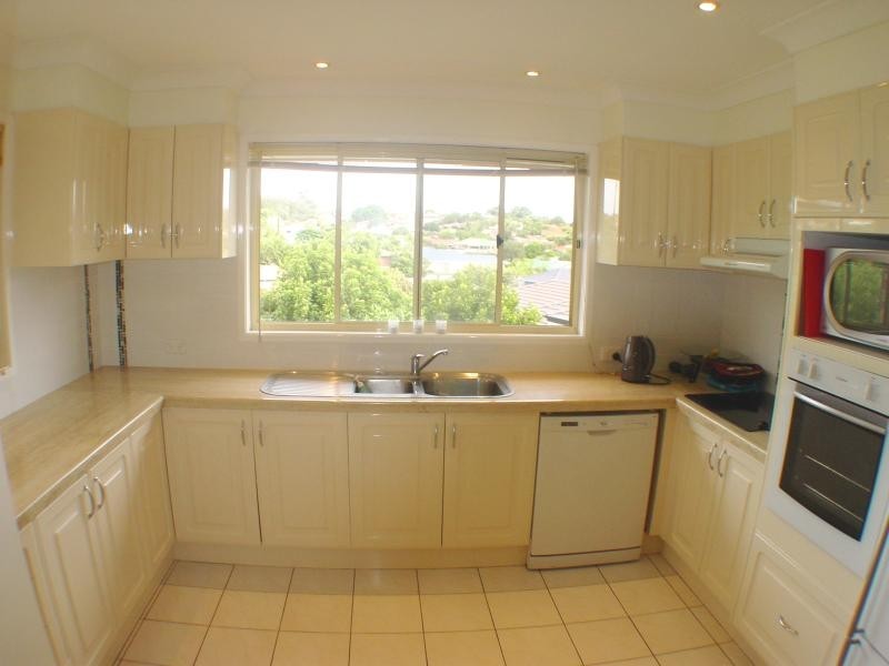 3 Drysdale  Cl, Mackenzie QLD 4156