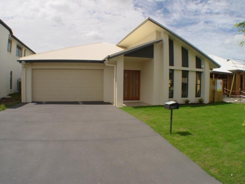 2/60 Cambridge St, Carina Heights QLD 4152