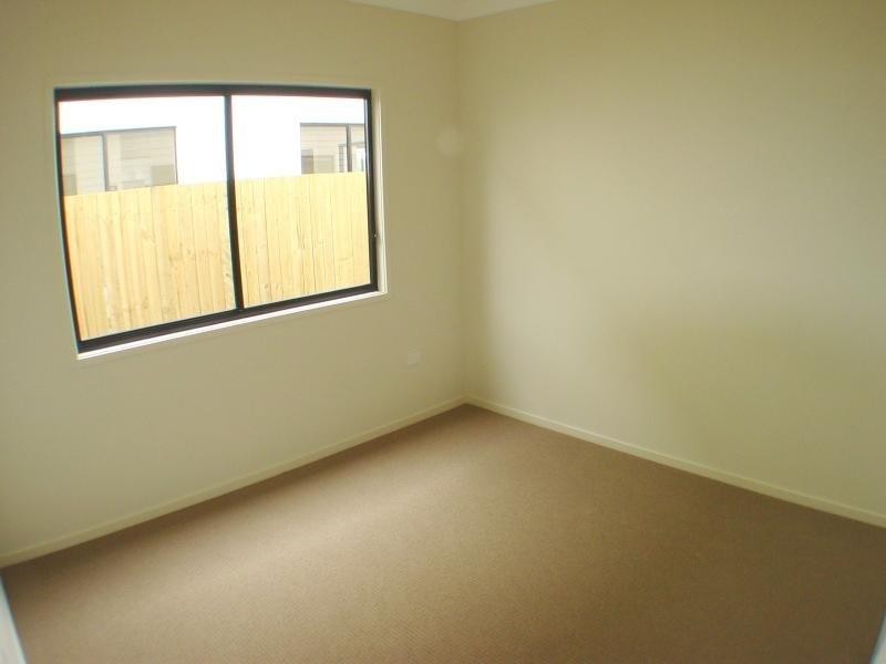 2/60 Cambridge St, Carina Heights QLD 4152