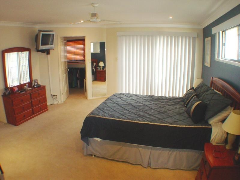 18 Rivergum  Pl, Mackenzie QLD 4156