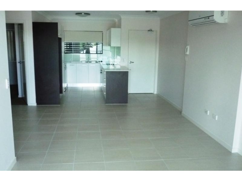 58 Burrai St, Morningside QLD 4170