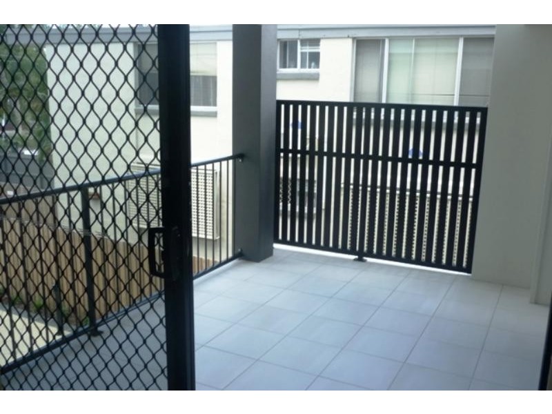 58 Burrai St, Morningside QLD 4170