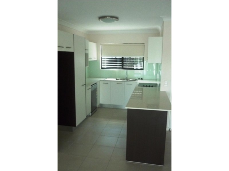 58 Burrai St, Morningside QLD 4170