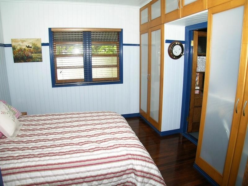 38 Gordon St, Greenslopes QLD 4120